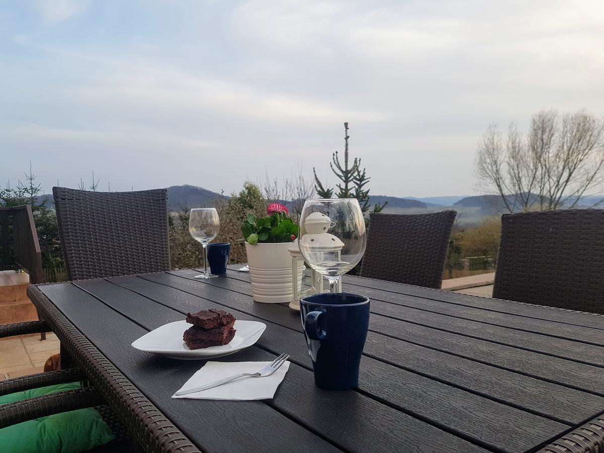 Česká Kamenice Vila Na Skalce מראה חיצוני תמונה